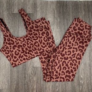 Balance Athletica King Cheetah Dusk Size Small